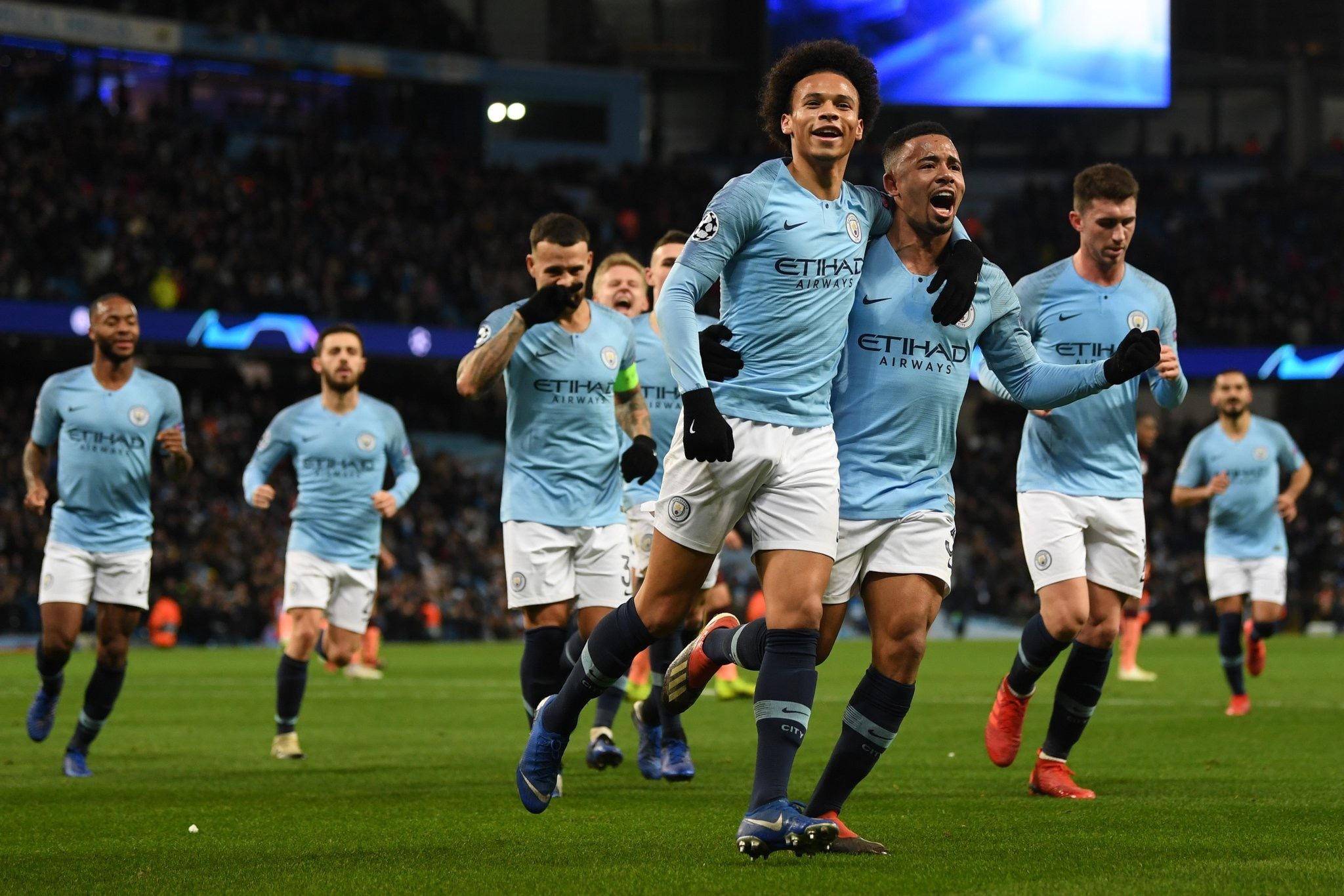 影响他的职 影响他的职